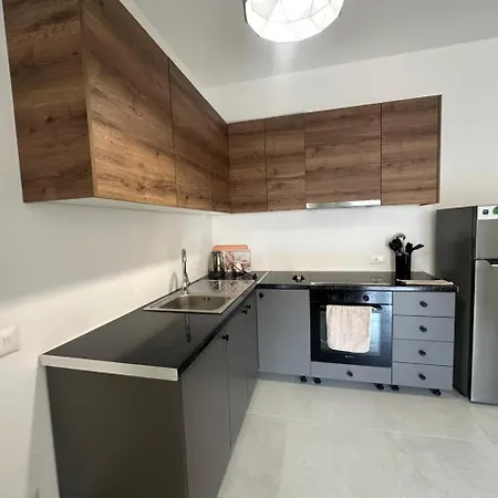 Seaside * Golem (Tirana)